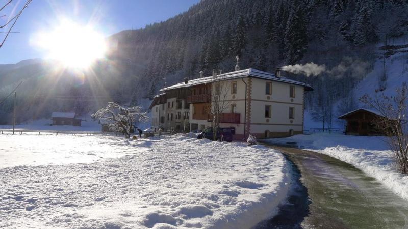 B&B Il Sorriso Dei Nonni Пракорно-ди-Рабби Экстерьер фото
