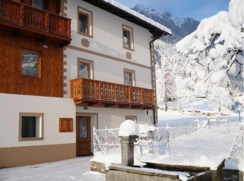 B&B Il Sorriso Dei Nonni Пракорно-ди-Рабби Экстерьер фото